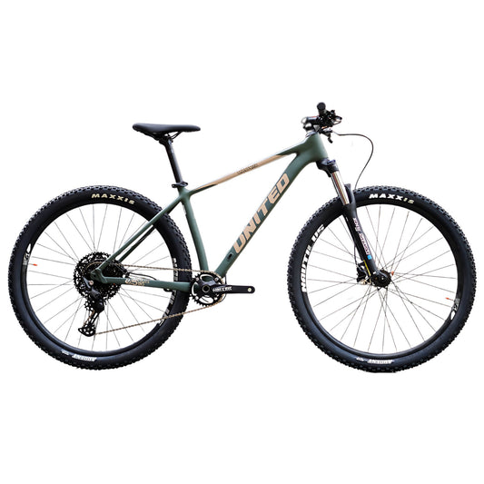 United Clovis 5.2 - Green-Creme